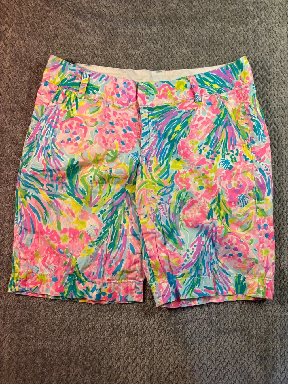 Women’s Lilly Pulitzer The Chipper Tropical Pink Sands Shorts Size 6